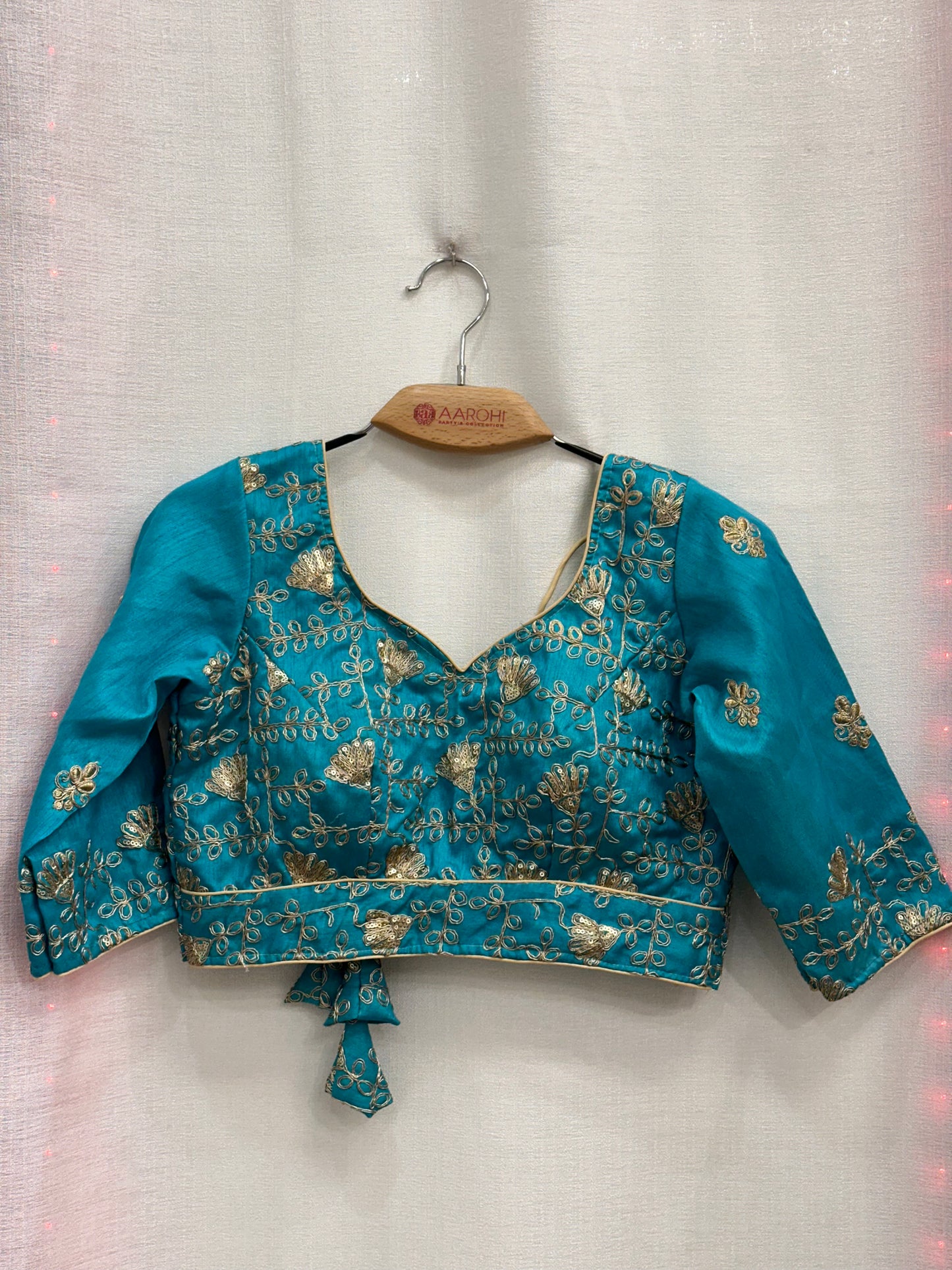 Beautiful Blouse Size 36 | 4 Design
