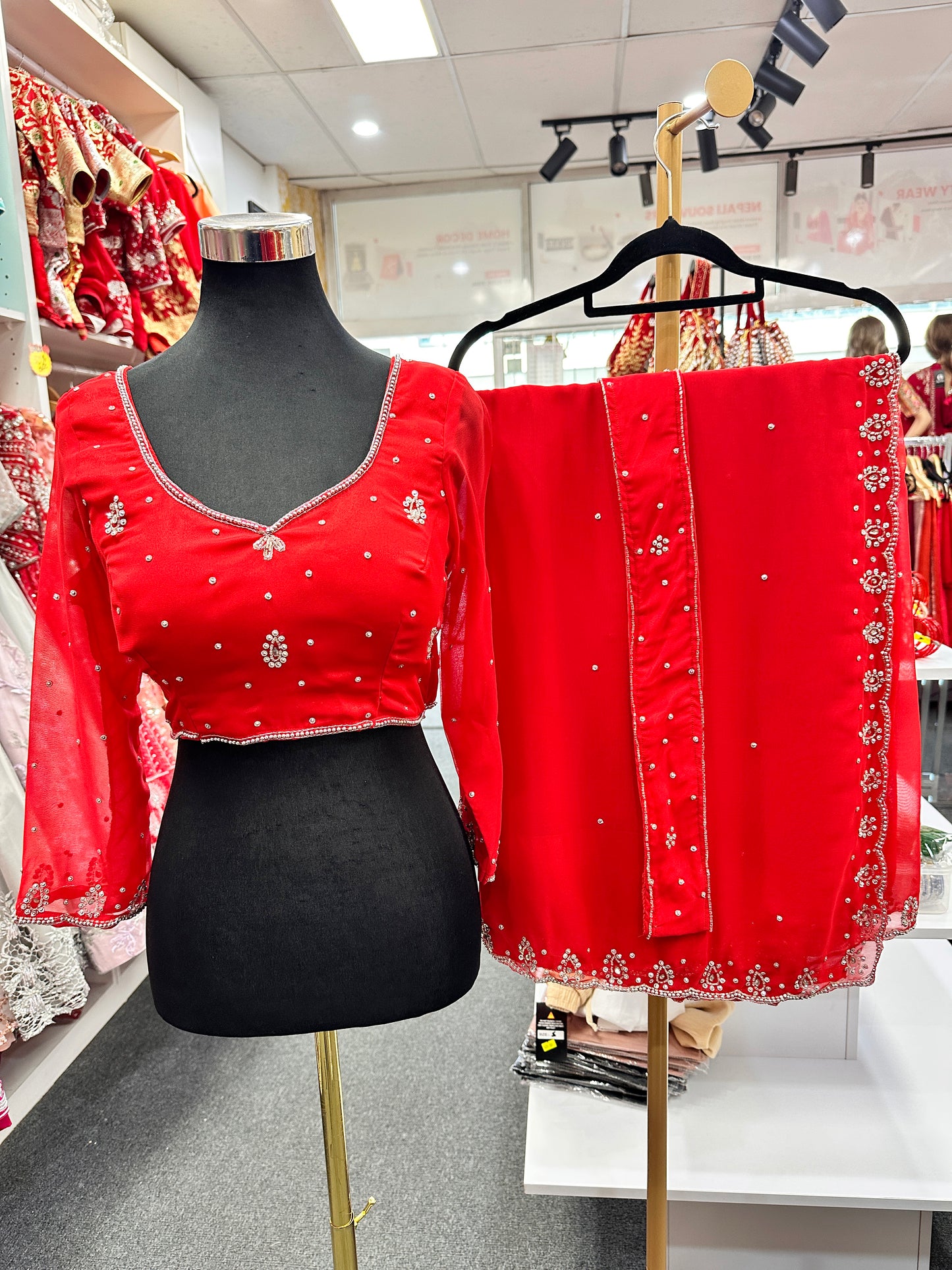 Hand Work Boutique Saree Gn