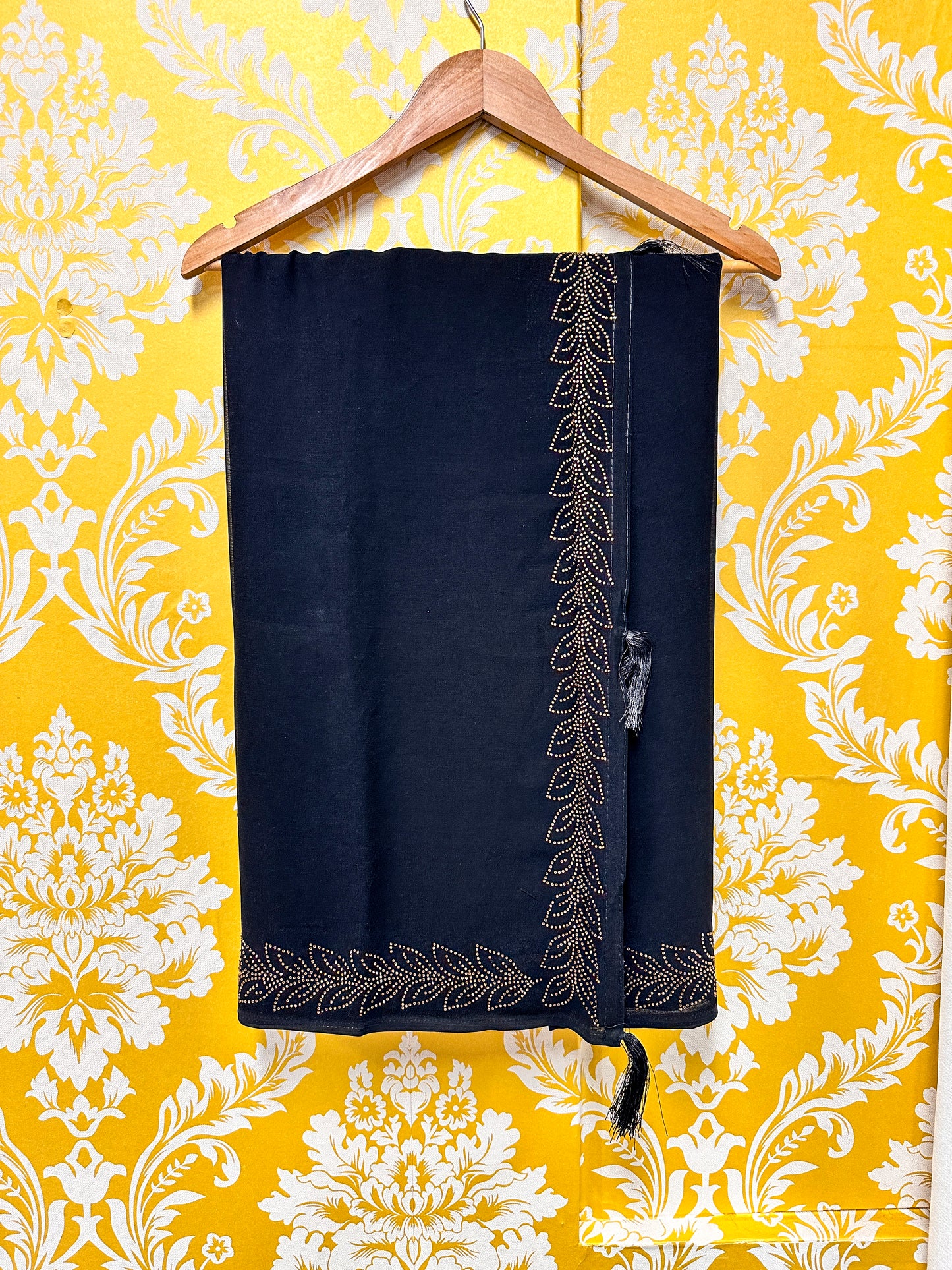 Siroski Border Work Saree-Black