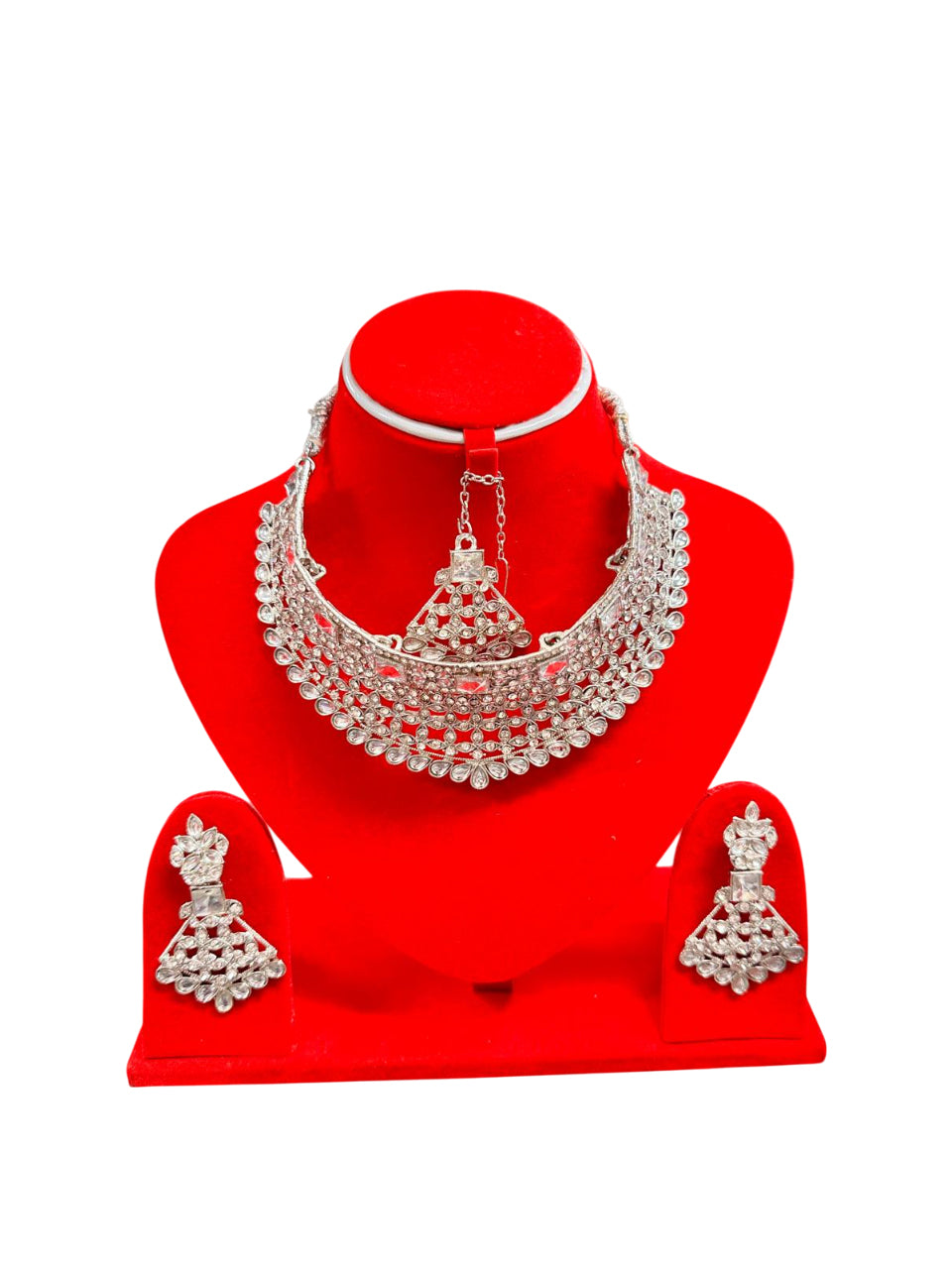 Choker with Earrings