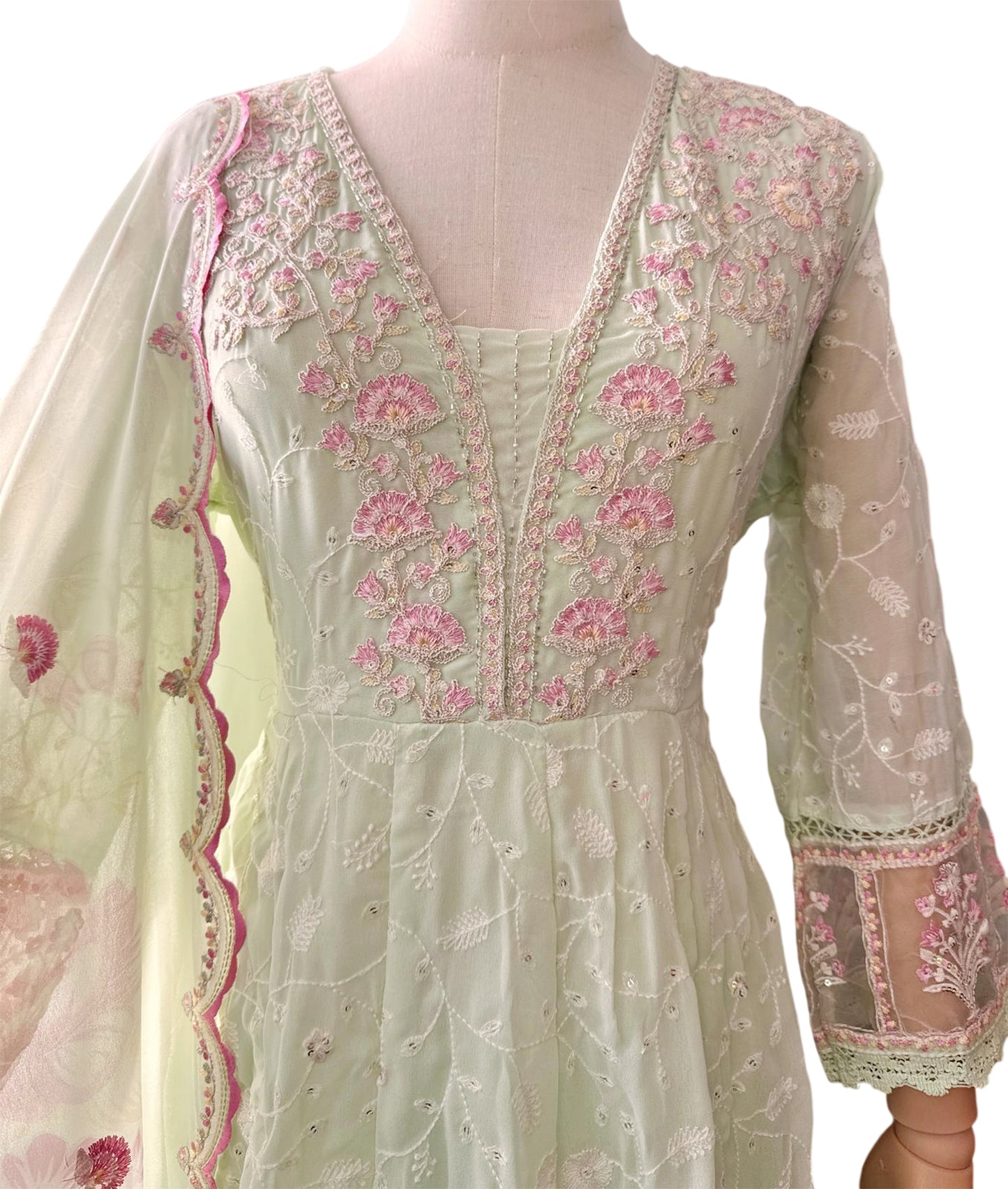 New Arrival Forever Hits Premium 3pcs Party Wear Anarkali Suit 40-44