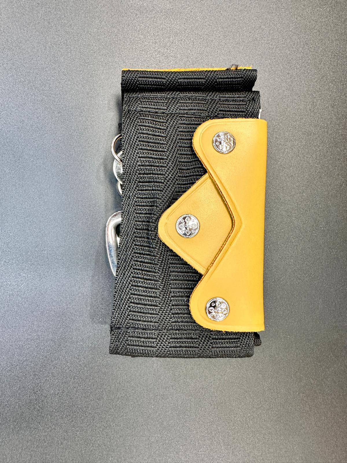 Daura Belt Leather Up to 46 " 2 Colors