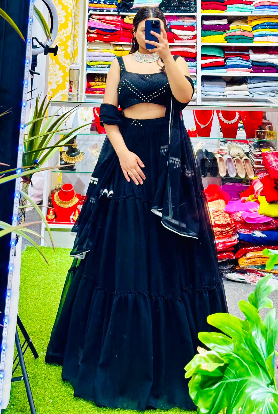 Sleeveless Lehenga Choli-Black