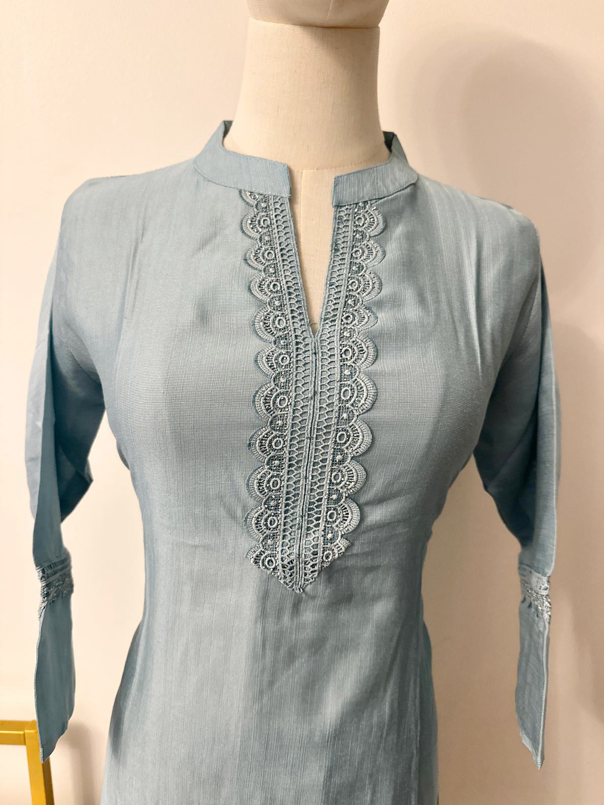 3 Pc Kurtha Suit 38-44 | 2 Colors