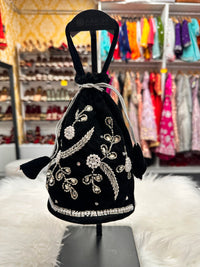 Teej Special Thaili (Pouch) 3 Colors
