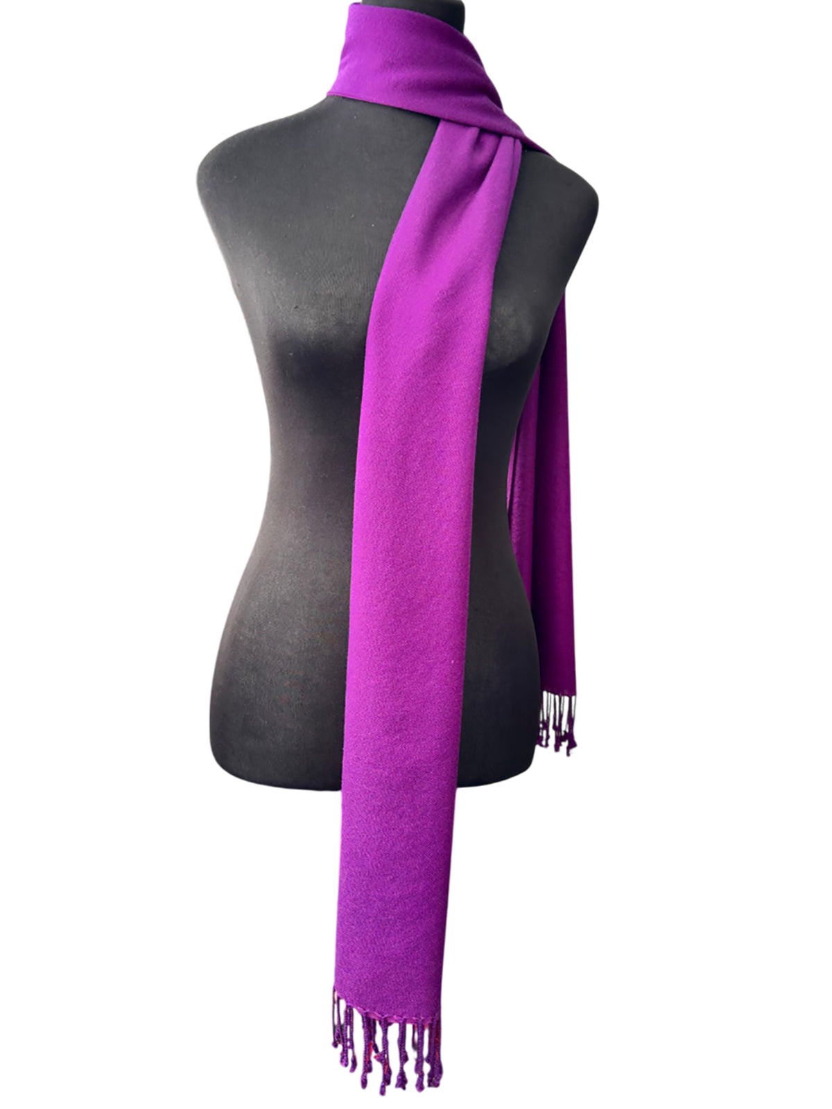 Nepali Pachhauri & Scarf