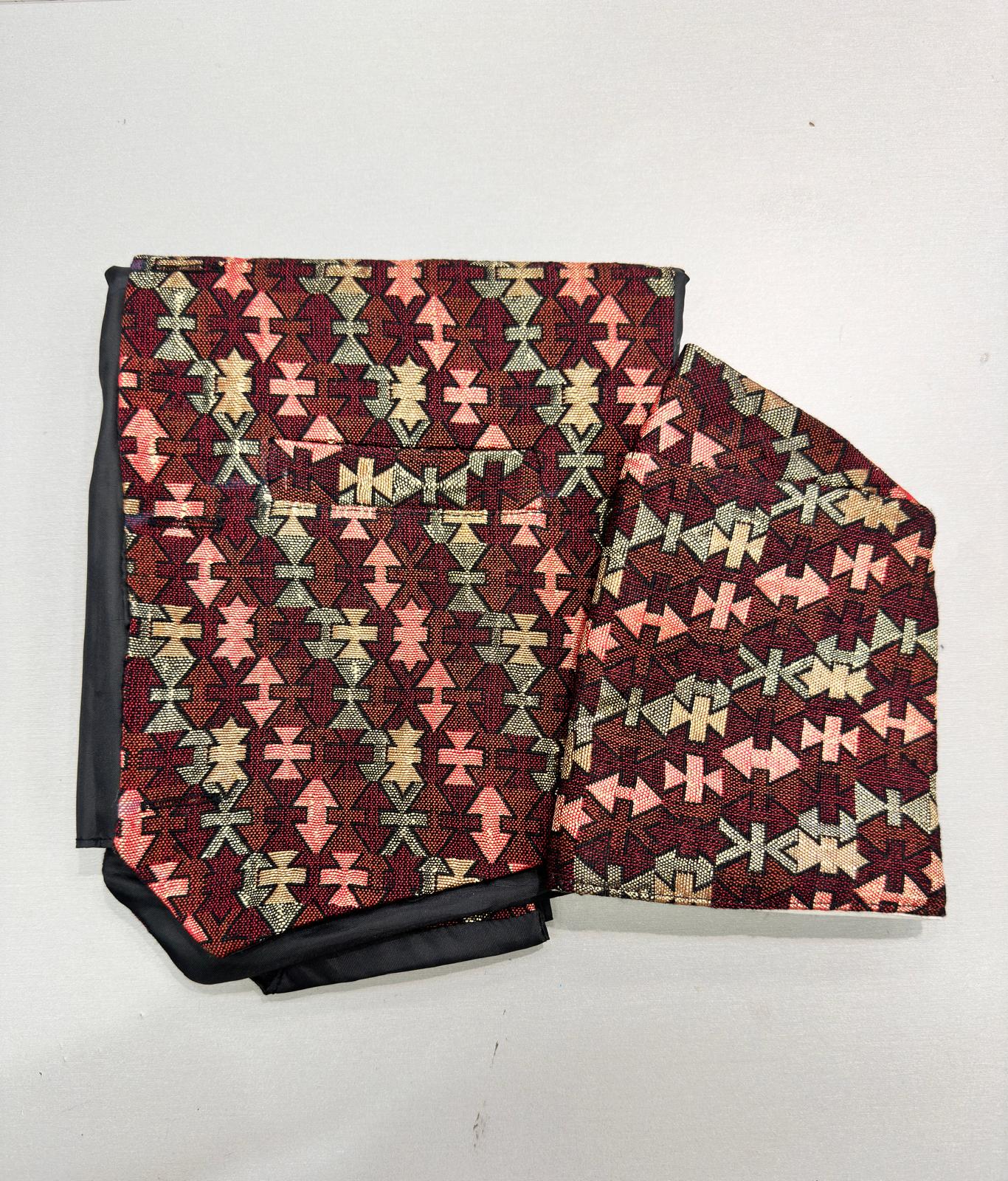 Boys Dhaka Waistcoat with Dhaka Topi 20 (5-6 Year) SKU: